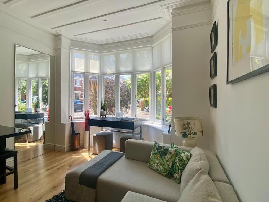 شقة Interior Designed Flat Near Kew Botanical Gardens لندن المظهر الخارجي الصورة